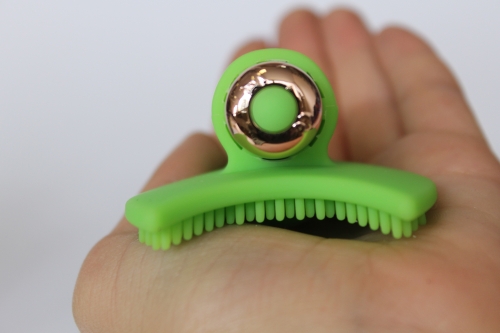 Вібратор силіконовий для клітора з шипиками SWEET TOYS зелений L 7,5 см ширина 5,6 см зі знімною вібропулею - 5