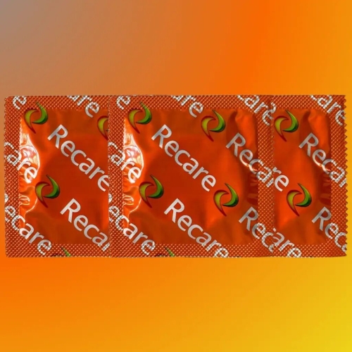 Презервативы ароматы мята банан клубника Recare Color Fruit Flavour Condoms 3 штуки - 2