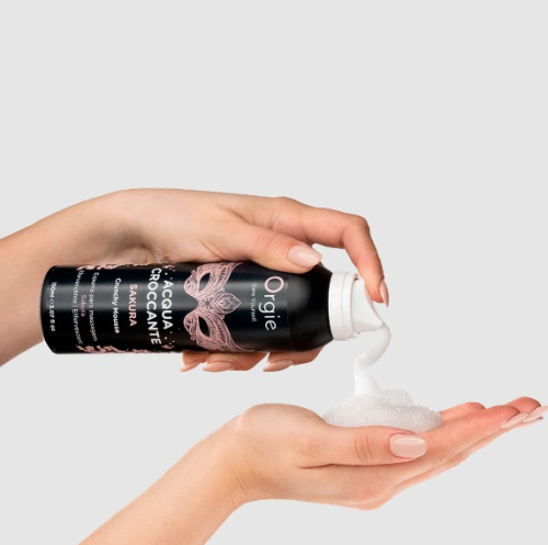 Шипучая увлажняющая пенка для массажа с ароматом сакуры Orgie Acqua Crocante 150 мл - 4