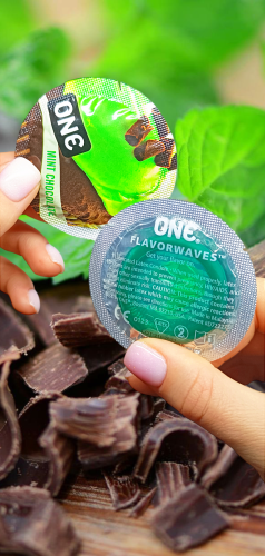 Презервативи ONE Mint Chocolate аромат м'яти з шоколадом (по 1 шт) - 1