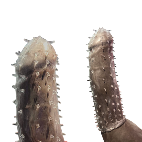 Закрытая насадка на член с шипами прозрачного цвета Sexy desires Spikes hat - 2