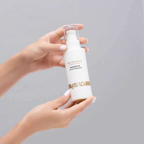 Масажна олія з ароматом білого чаю та плюмерії YESforLOV MASSAGE OIL with bewitching scent 100 мл - 2