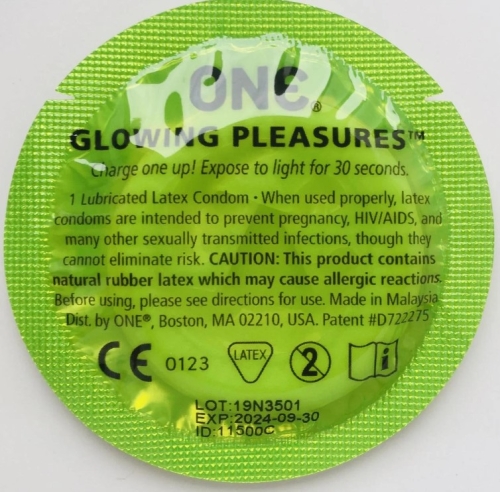 Презерватив светится в темноте 1 шт One Glowing Pleasures - 2