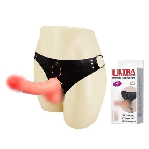 Страпон на черных трусиках Ultra passionate Harness BW-022022 - 1