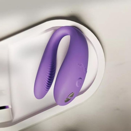 Смарт вибратор для пар силиконовый фиолетового цвета We Vibe Sync Go Light - 11