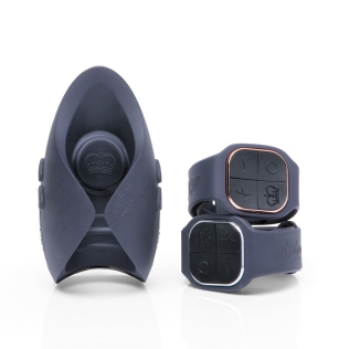 Мастурбатор для пениса Hot Octopuss PULSE DUO LUX пульсация подходит для пар с 2 пультами черный