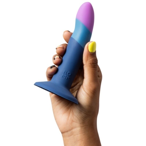 Фаллоимитатор на присоске Насадка на страпон силикон разноцветный Romp Piccolo Dildo Tricolor Suction Cup - 3