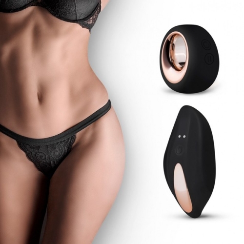 Вібротрусики для стимуляції клітора с пультом ДК чорного кольору Pantyrebel Vibrating Tanga Thong - 1