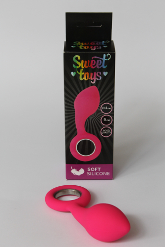 Стимулятор анальный гладкий силиконовый с ручкой-кольцом SWEET TOYS ярко-розовый L 9 см D 4 см - 4