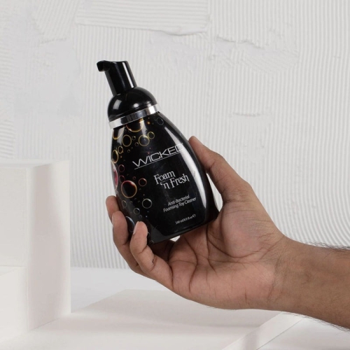 Очищувач для іграшок Wicked Sensual Care 240 мл - 3