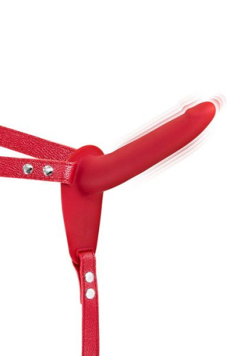 Страпон з вібрацією червоного кольору Fetish Tentation Vibrating Strap-On with Dildo - 1
