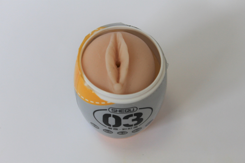 Мастурбатор жовтого кольору Travel Cup masturbator - 2