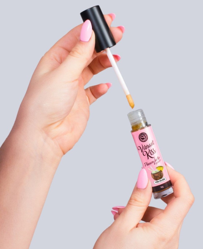 Блиск для губ з ефектом вібрації Secret Play LIP GLOSS Vibrant Kiss Pina Colada 6 грам - 3