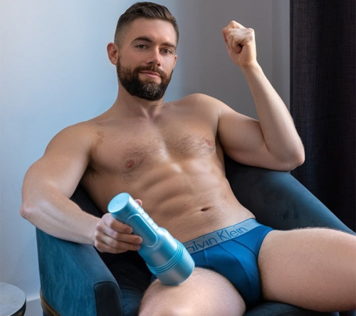 Мастурбатор в колбе анус из киберкожи порноактрера Griffin Barrows телесного цвета Fleshlight - 8
