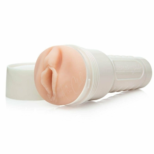 Мастурбатор в колбе вагина из киберкожи телесного цвета порноактрисы Adriana Chechik Fleshlight - 4