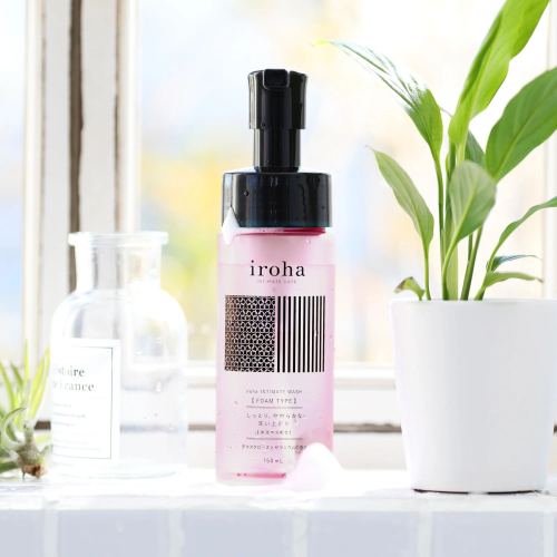 Пена для интимного ухода с ароматом даманской розы Iroha Intimate Wash Foam Type 150 мл - 3