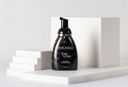 Очищувач для іграшок Wicked Sensual Care 240 мл - 2