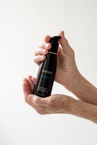 Лубрикант на водной основе Wicked Sensual Care Aqua 120 мл - 3