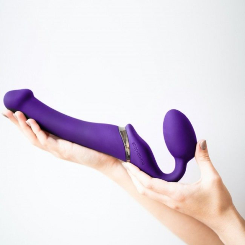 Безремневий страпон з вібрацією і пультом ДУ Strap-On-Me Vibrating Violet m діаметр 3,3 см - 6