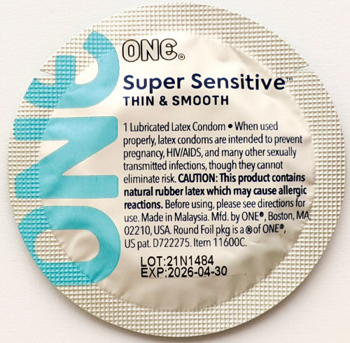 Презервативы из натурального каучукового латекса гладкие ультратонкие ONE Super Sensitive 100 штук - 3