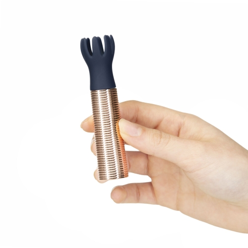 Вібромасажер Ванд золотистого кольору з 5 синіми насадками Pillow Talk Secrets Desires 6 Piece Mini Massager - 9